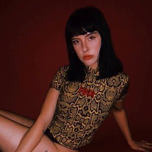 Goodbyebread/ragged priest Dose tee